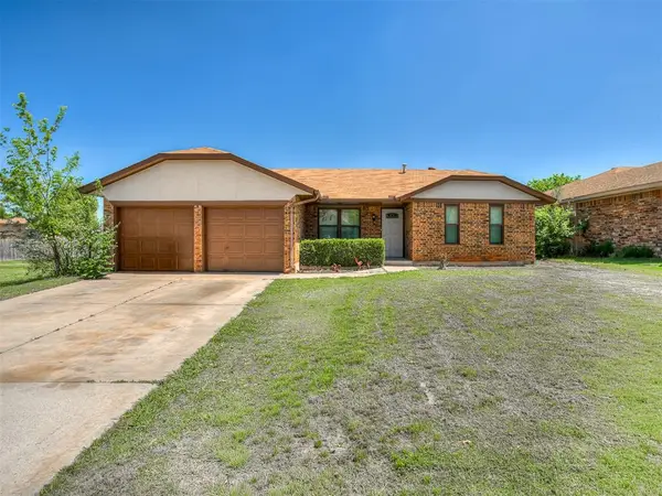 116 S English Drive, Moore, OK 73160