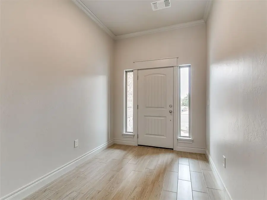 4636 Stelens Court, Norman, OK 73071 - #2