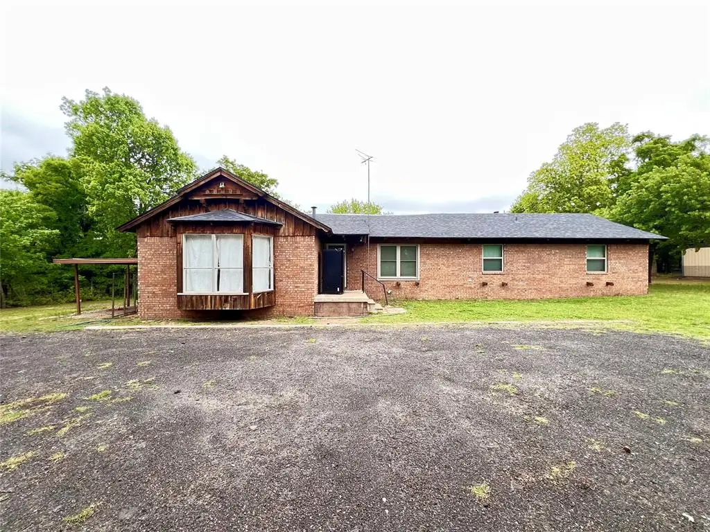 11012 S Triple X Road, Newalla, OK 74857 - #1