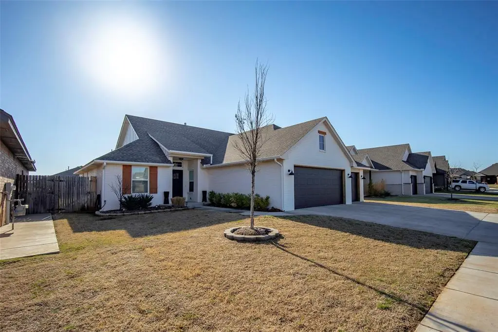 2812 Wild Rose Lane, Yukon, OK 73099 - #1