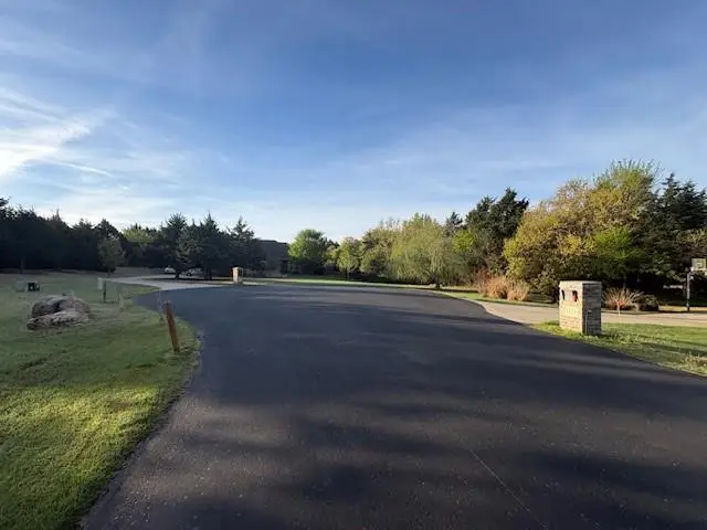 7101 Coyote Point, Edmond, OK 73034 - #3