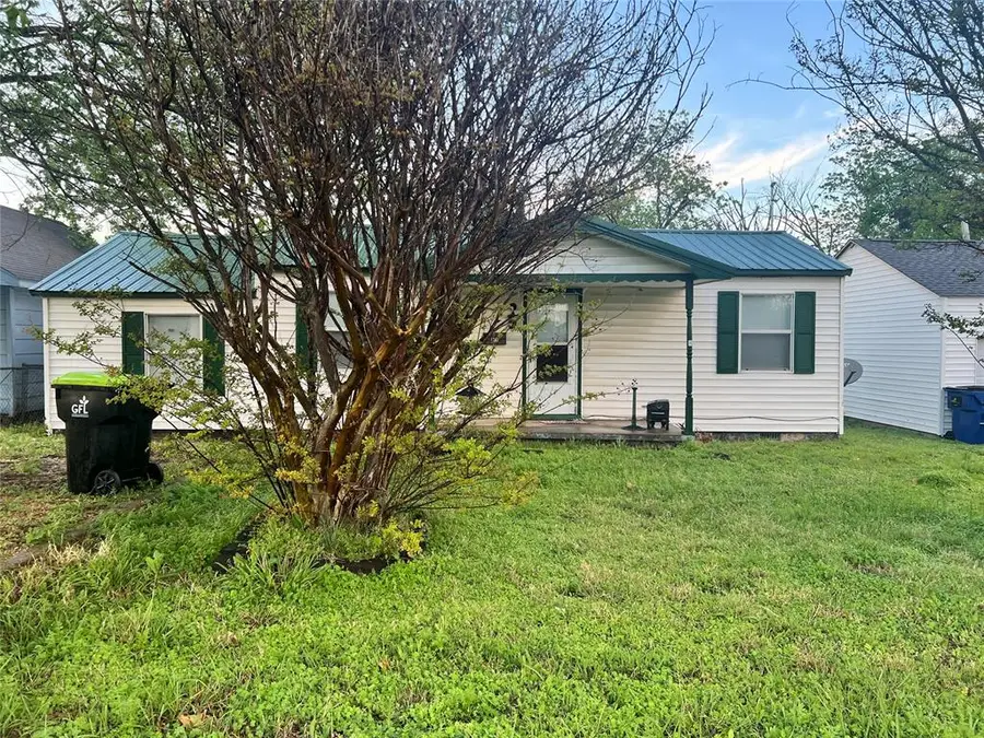 619 W Locust Street, Tecumseh, OK 74873 - #3