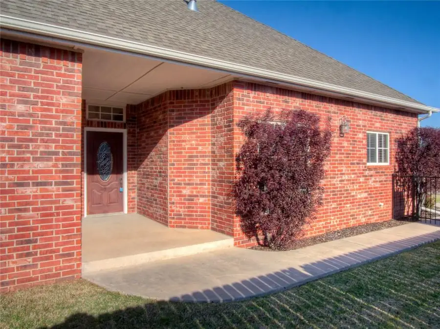 324 Shrill Street, Norman, OK 73071 - #3
