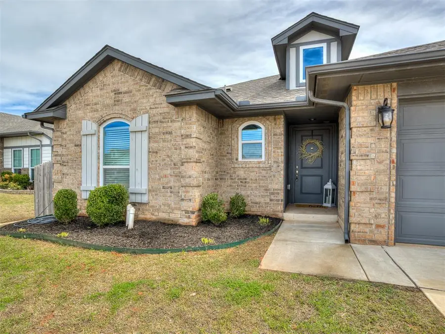 3816 Manderly Place, Norman, OK 73026 - #2