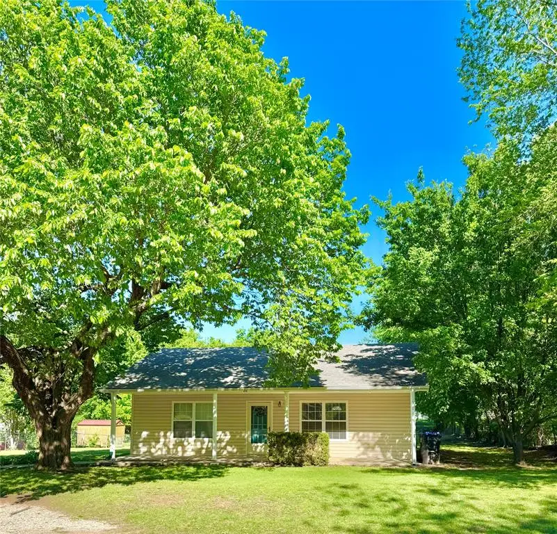 818 N Cleason Avenue, Davenport, OK 74026 - #2