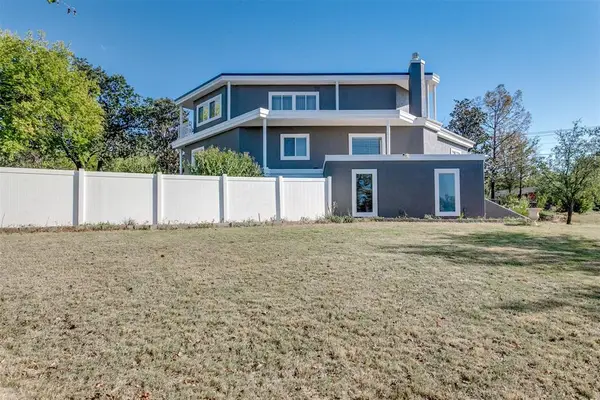 5100 Burr Oaks Road, Oklahoma City, OK 73105