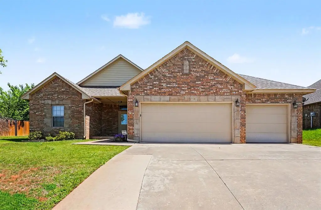 2400 Bretton Lane, Edmond, OK 73012 - #1