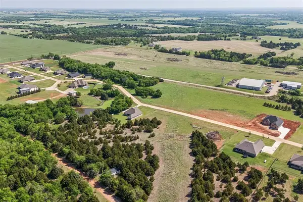 9416 Regado Court, Guthrie, OK 73044