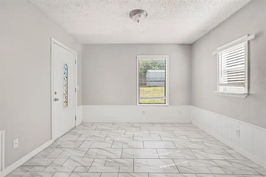 3821 W Oakcliff Drive, Oklahoma City, OK 73135 - #2