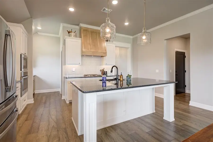 13501 Hickory Way, Edmond, OK 73025 - #3
