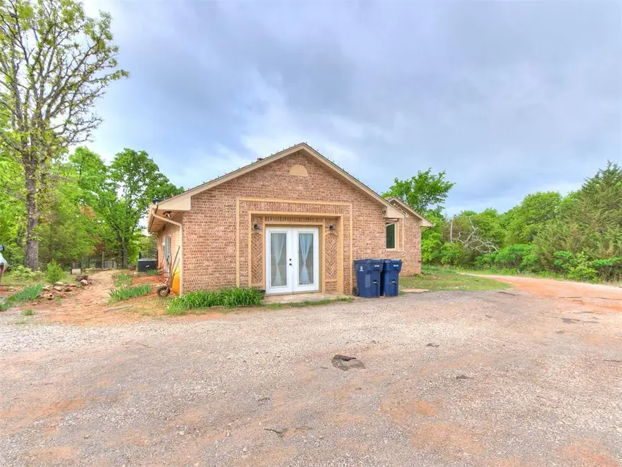 12317 S Choctaw Road, Newalla, OK 74857 - #3