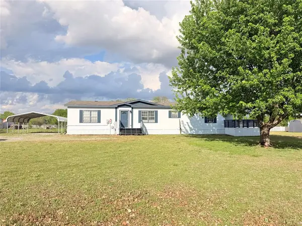 2508 Spring Valley Lane, Yukon, OK 73099