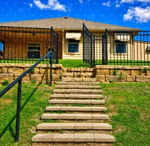 7605 NW Meadow Lake Drive, Yukon, OK 73099 - #2