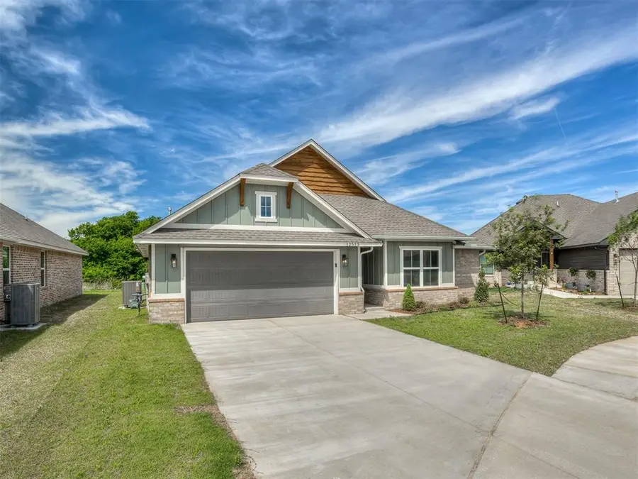 12513 Dolche Vita Drive, Yukon, OK 73099 - #2