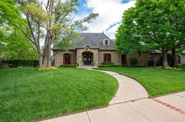 1225 Blue Wister Cove, Edmond, OK 73013