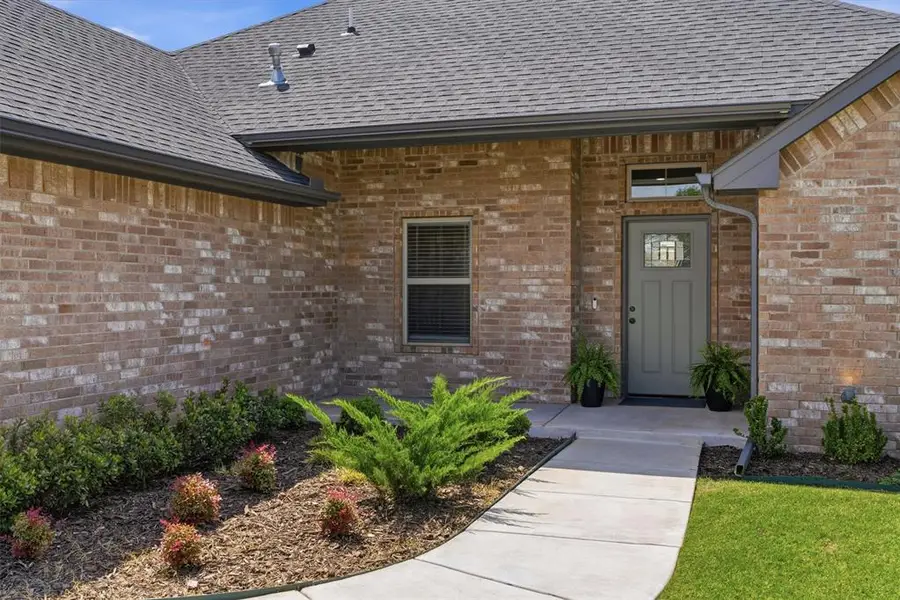 708 NW 114th Street, Oklahoma City, OK 73114 - #2