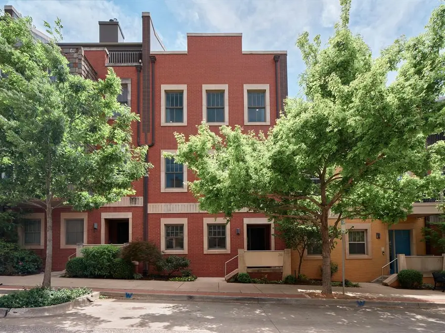26 NE 3rd Street, Oklahoma City, OK 73104 - #2
