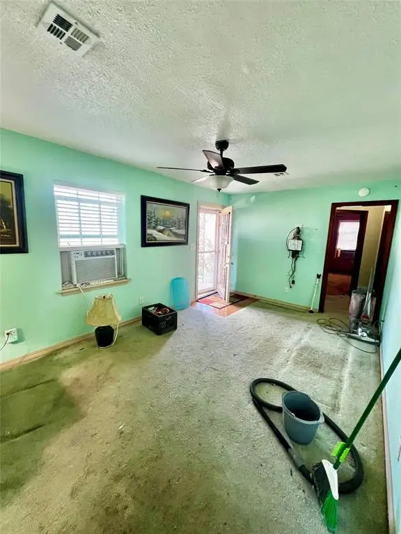 2601 S Grand Boulevard, Oklahoma City, OK 73108 - #2