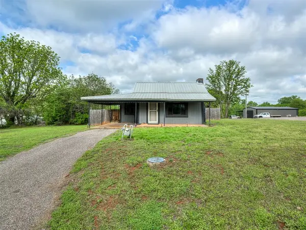 403 Fir Street, Wellston, OK 74881