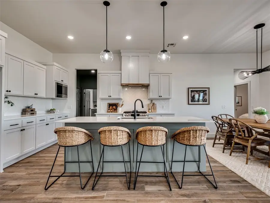 16105 Navarra Way, Oklahoma City, OK 73170 - #2