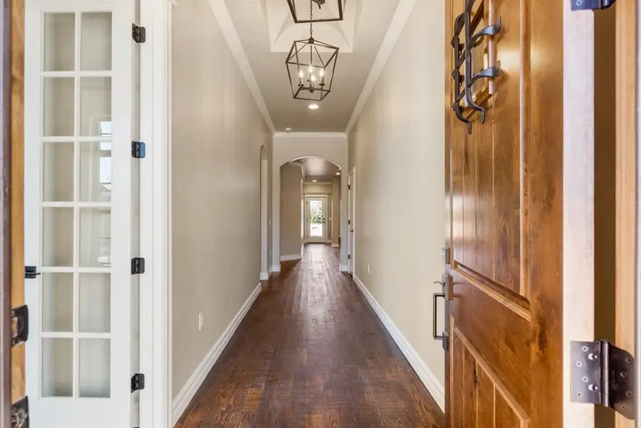 15709 Flora Avenue, Edmond, OK 73013 - #2