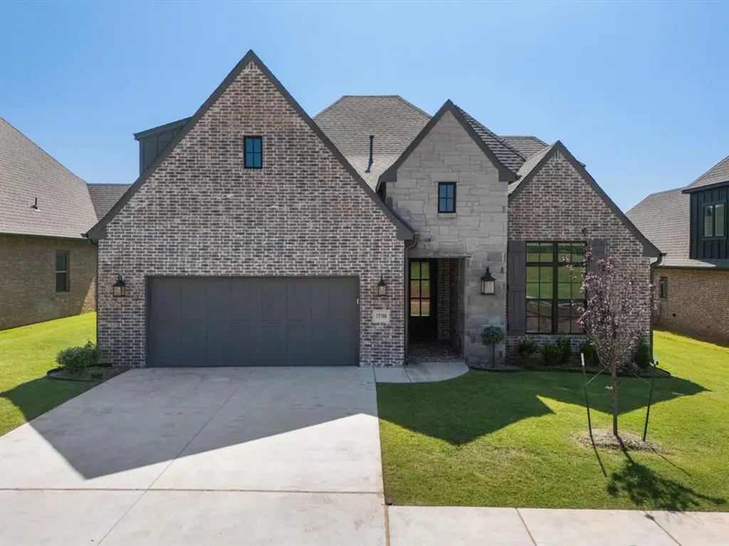 15700 Flora Avenue, Edmond, OK 73013 - #1