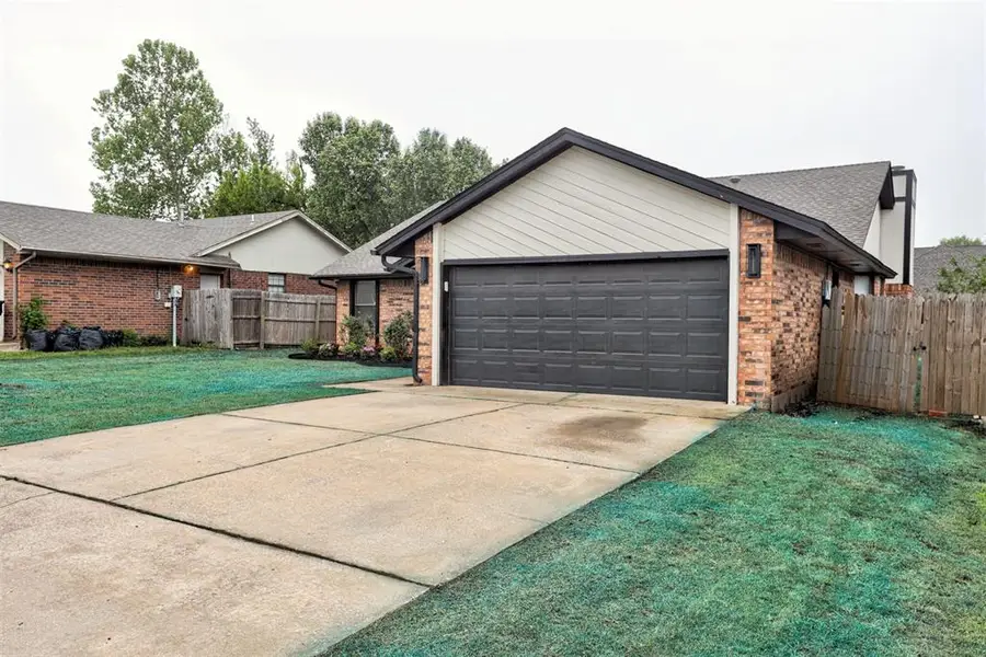 112 Pueblo, Edmond, OK 73013 - #3