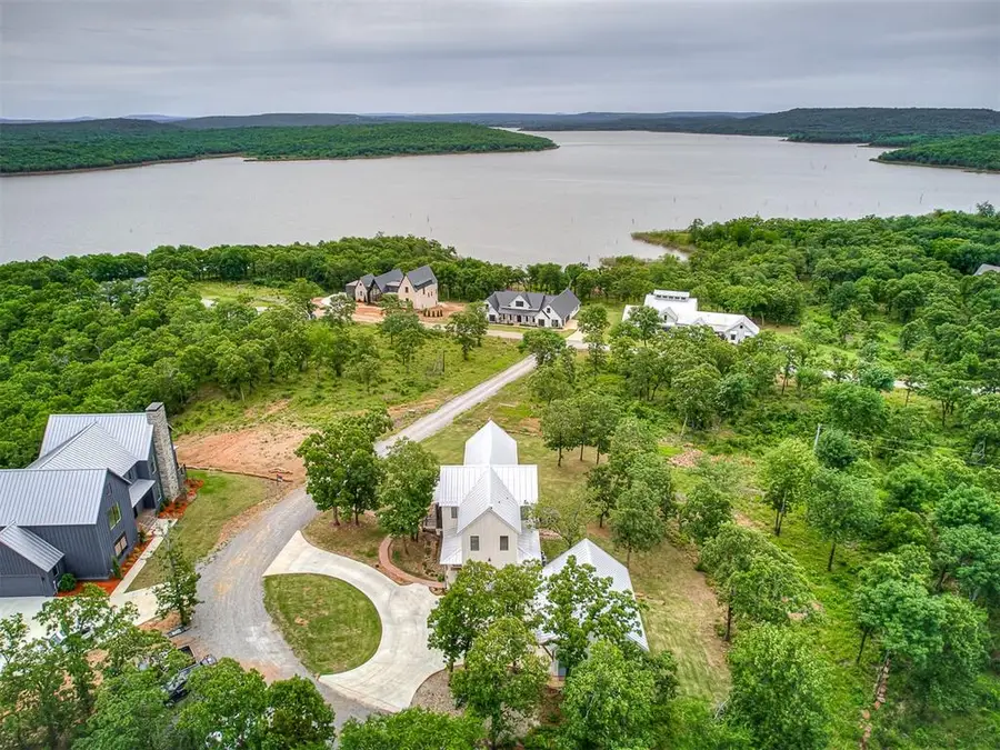 25 Falcon Tree Loop, Eufaula, OK 74432 - #2