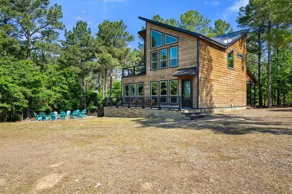 177 Green Tree Lane, Broken Bow, OK 74728