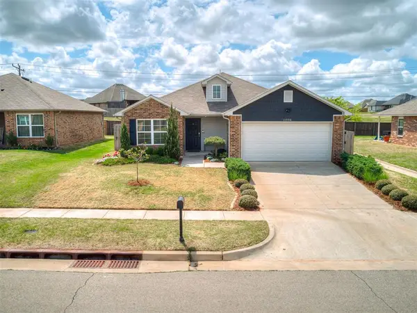 11036 NW 94th Terrace, Yukon, OK 73099