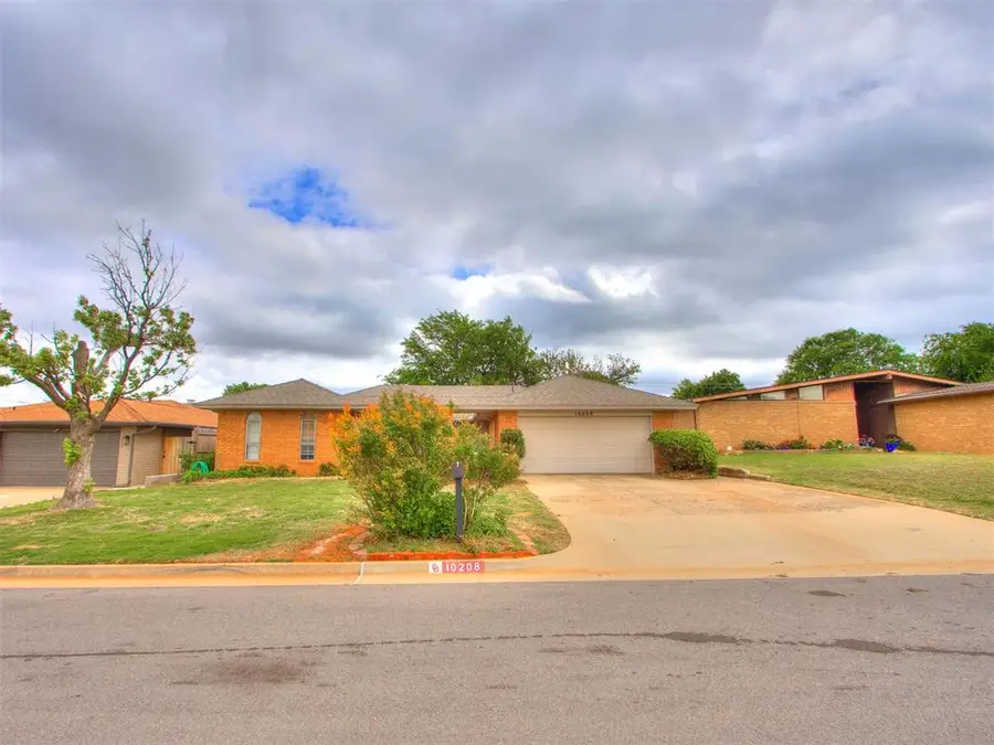 10208 Little Pond Drive, Oklahoma City, OK 73162 - #2