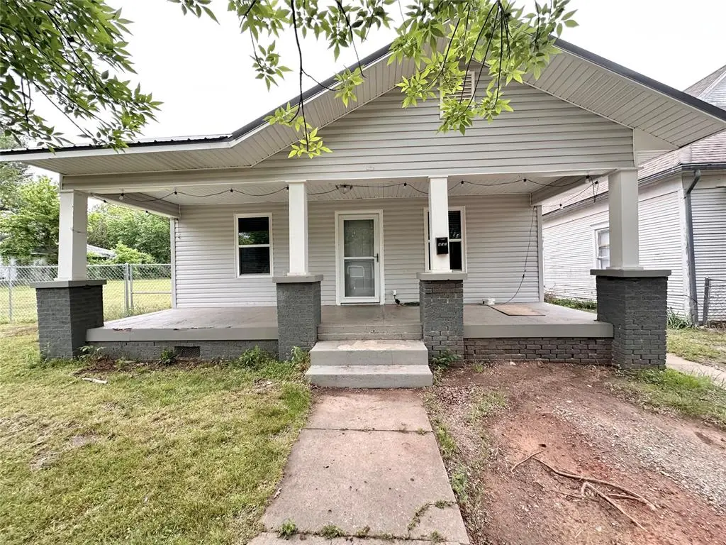 612 N Hobson Avenue, Shawnee, OK 74801 - #1