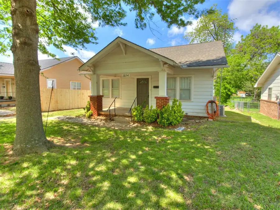 1024 S 13th Street, Chickasha, OK 73018 - #3