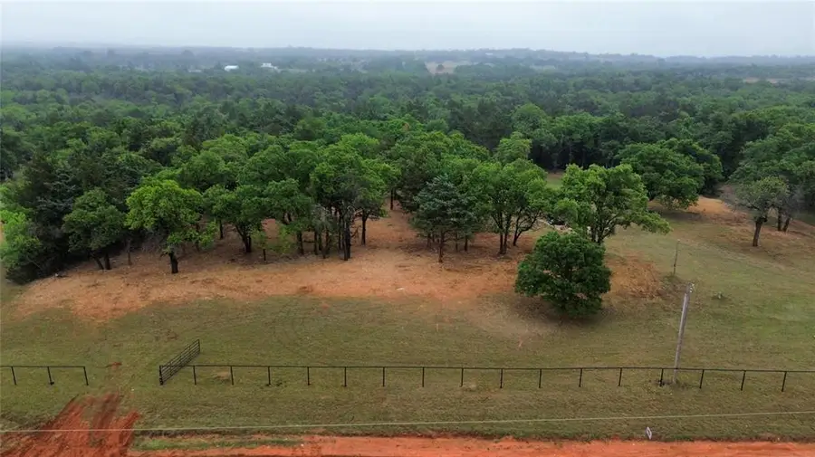 5928 Crest Drive, Guthrie, OK 73044 - #3