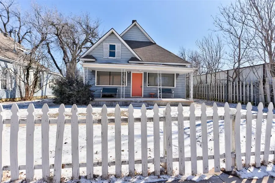 316 N Choctaw Avenue, El Reno, OK 73036 - #2