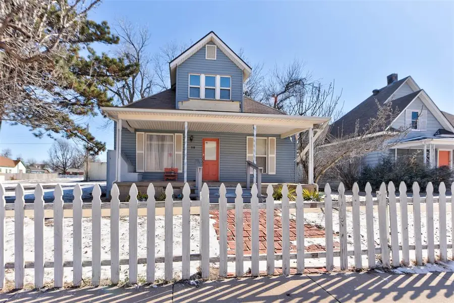 318 N Choctaw Avenue, El Reno, OK 73036 - #3