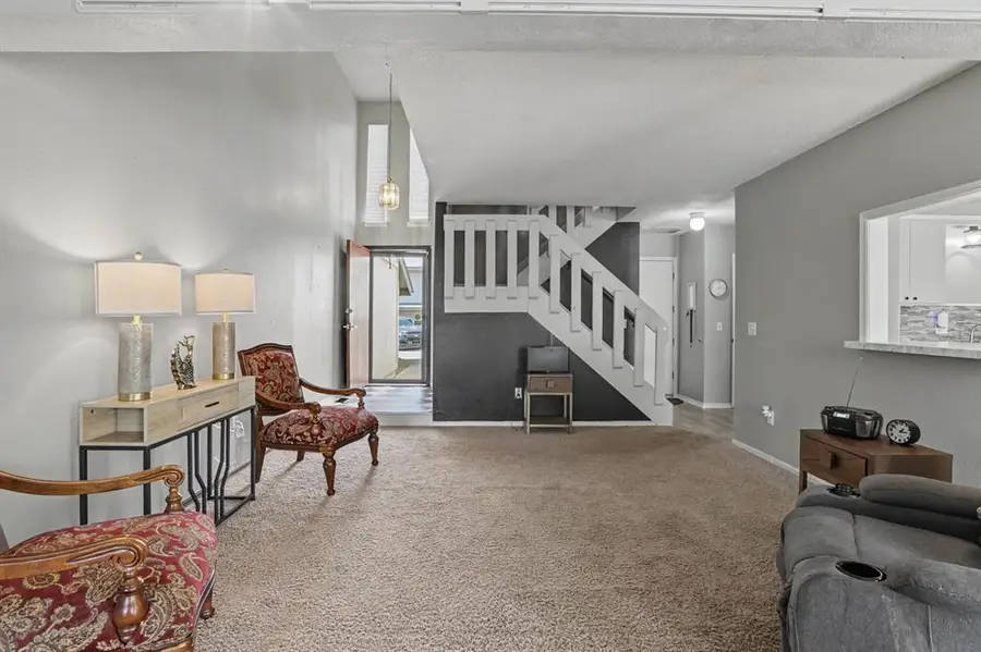 9828 Hefner Village Place, Oklahoma City, OK 73162 - #3