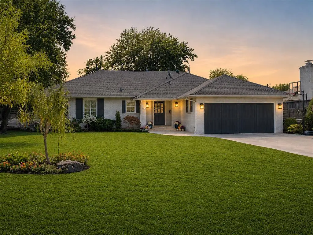 1722 Coventry Lane, Nichols Hills, OK 73120 - #1