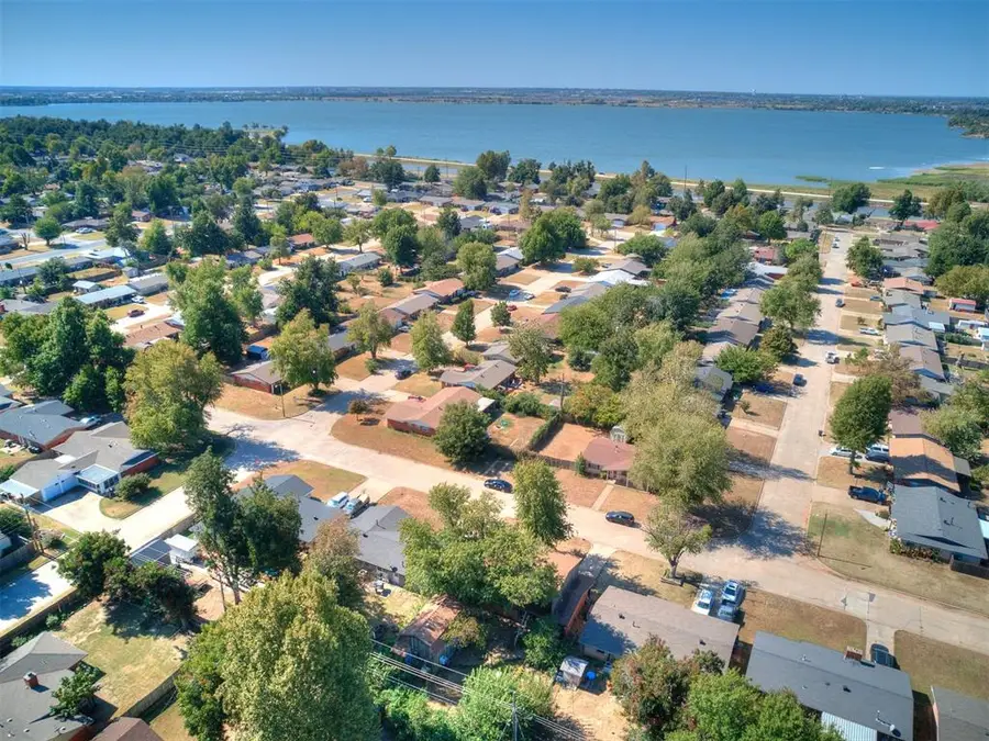3808 N Markwell Avenue, Bethany, OK 73008 - #3