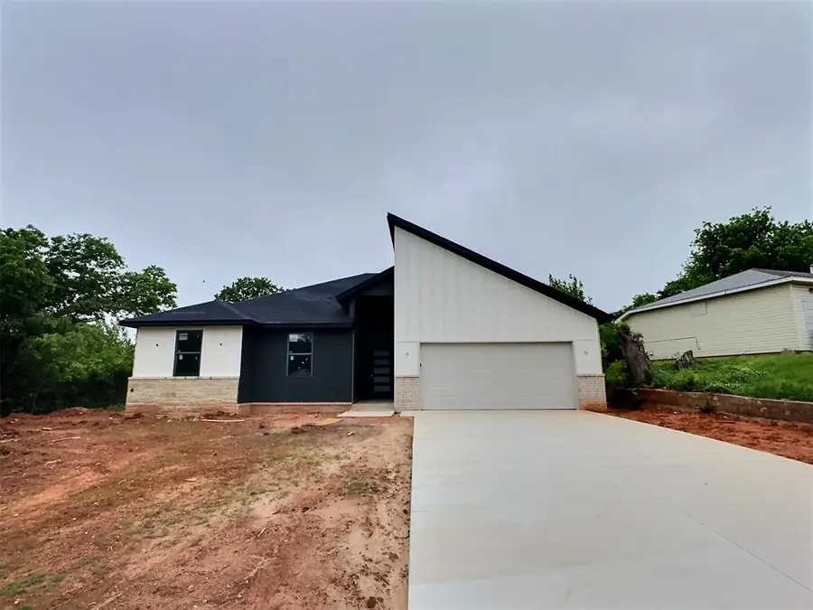 901 NE 31st Street, Oklahoma City, OK 73105 - #2