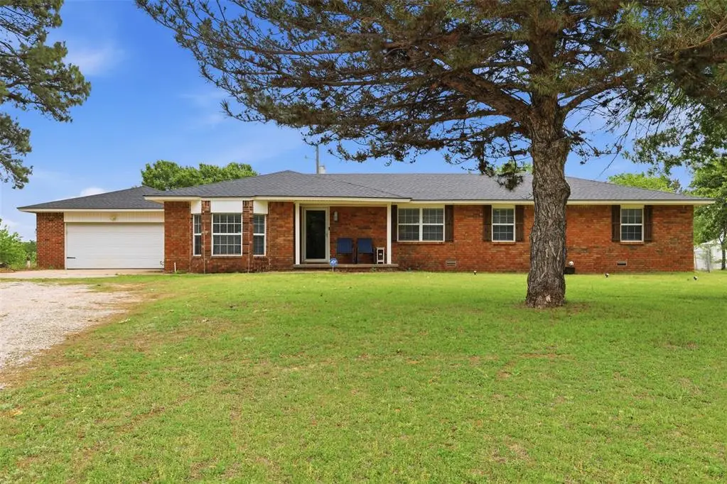 1301 Old Santa Fe Lake Road, Tecumseh, OK 74873 - #1