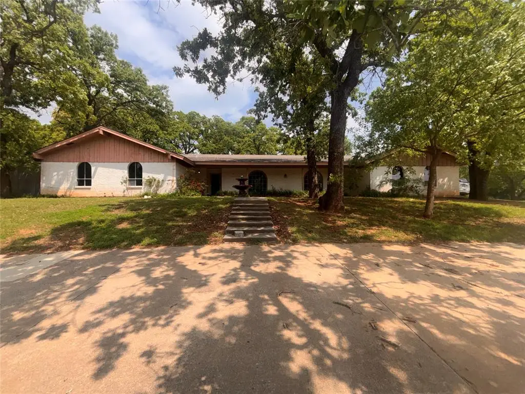 2502 Linwood Drive, Duncan, OK 73533 - #1