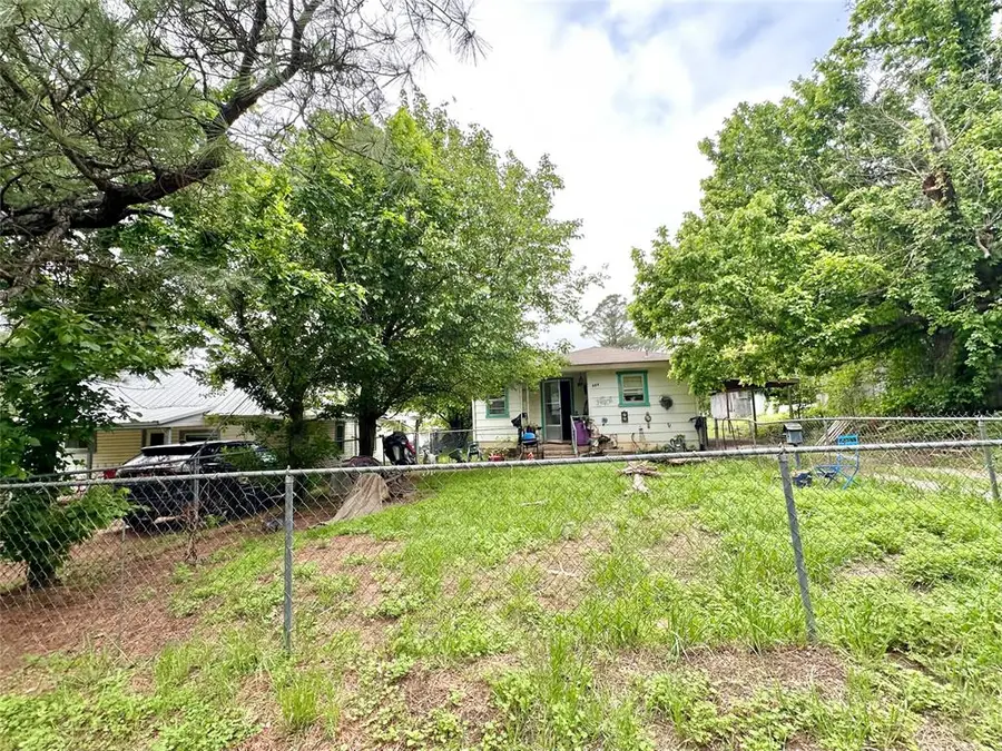 804 S Pottenger Avenue, Shawnee, OK 74801 - #2