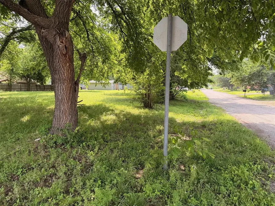 509 E Chickasaw Street, Wynnewood, OK 73098 - #2