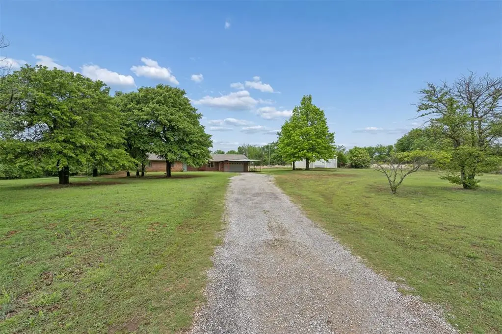 13979 State Highway 76, Lindsay, OK 73052 - #1