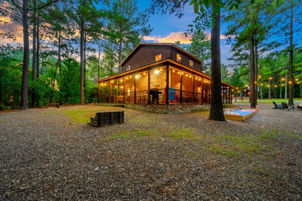 517 Sugar Pine Loop, Broken Bow, OK 74728 - #1