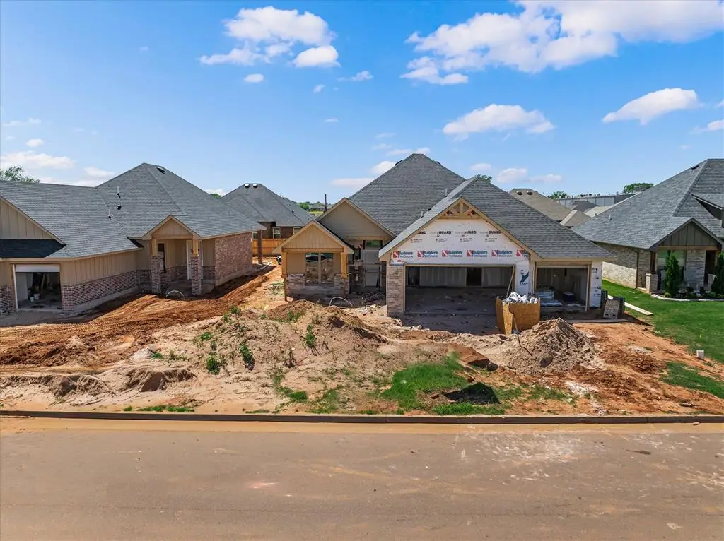 5105 Vine Cliff Road, Mustang, OK 73064 - #1