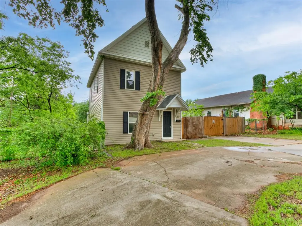 925 N Park Avenue, Shawnee, OK 74801 - #1