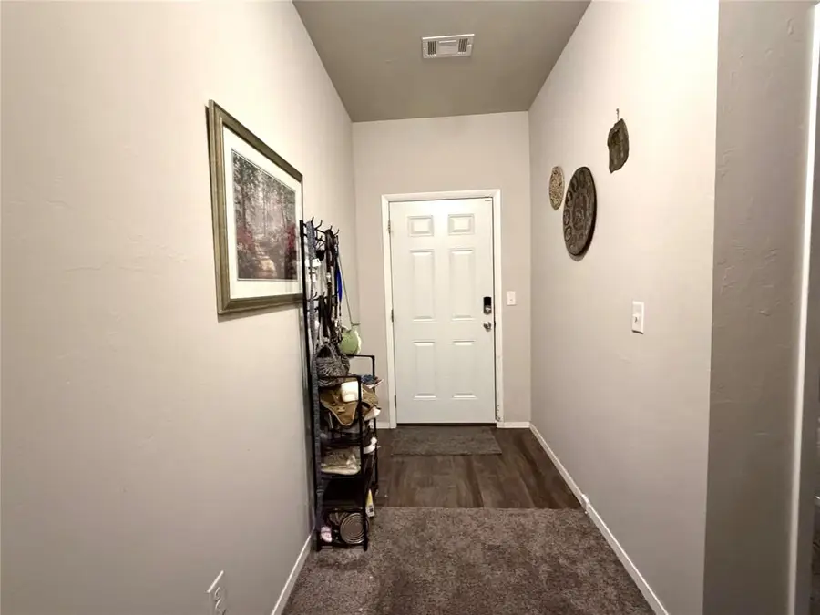 3015 Westbrook Street, Chickasha, OK 73018 - #2