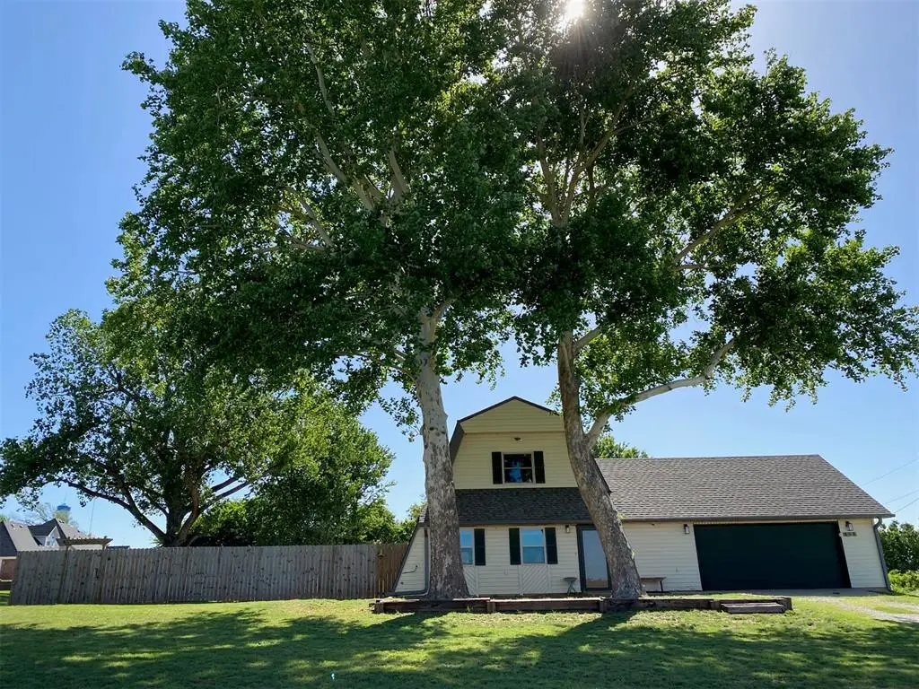 828 N Finney Way, Fort Cobb, OK 73038 - #1